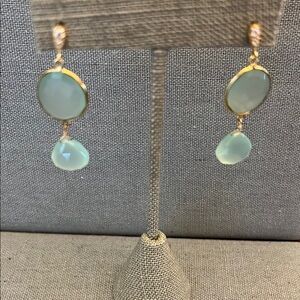 Elegant Gold and Green Drop Earrings